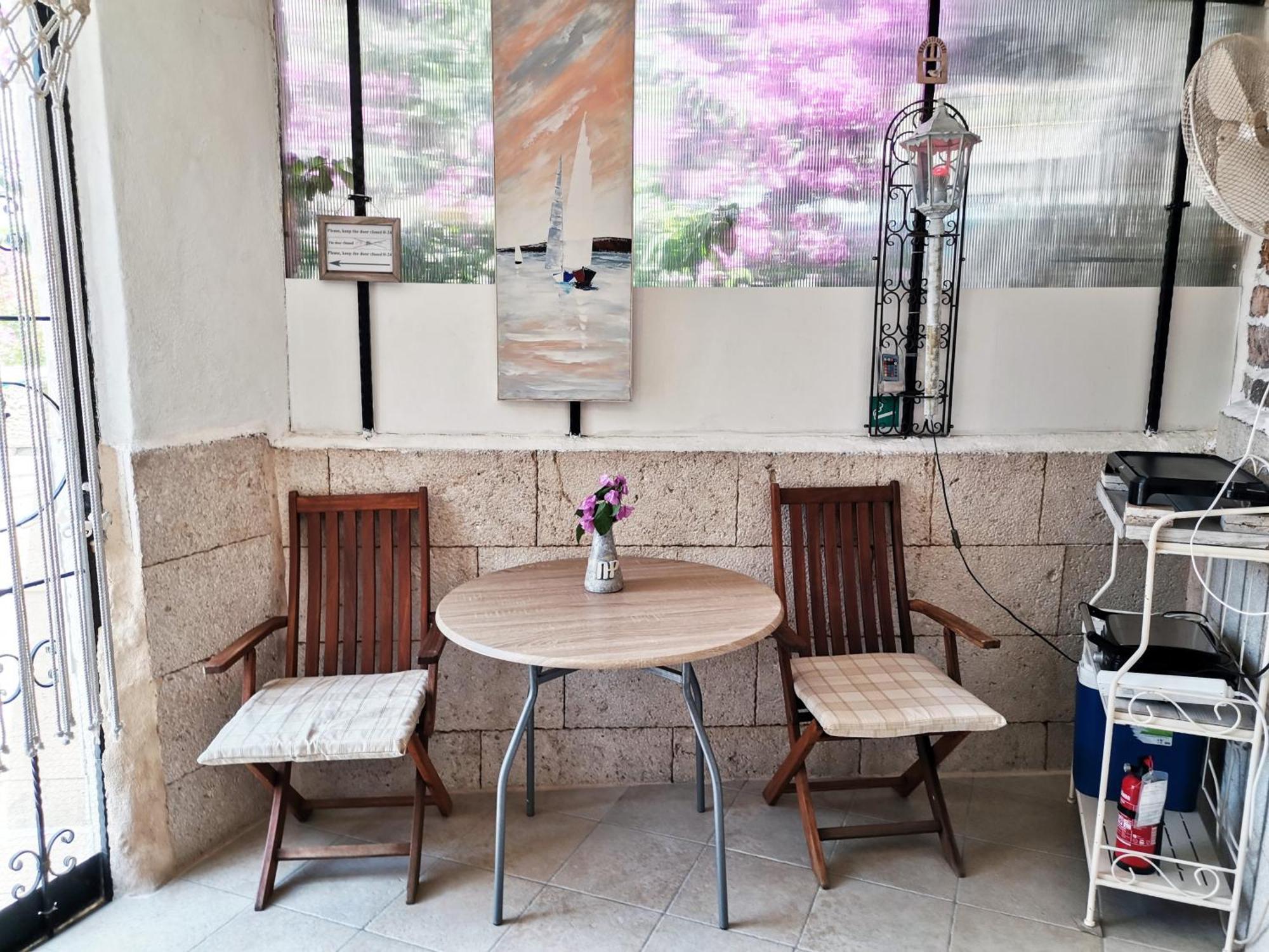 Apartment Alena With Terrace And Garden Center Jelsa Jelsa  Ngoại thất bức ảnh
